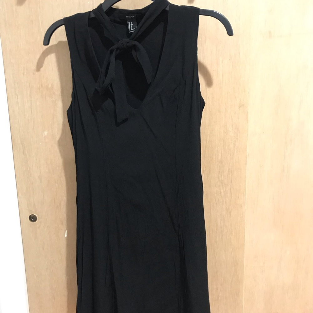 black dress